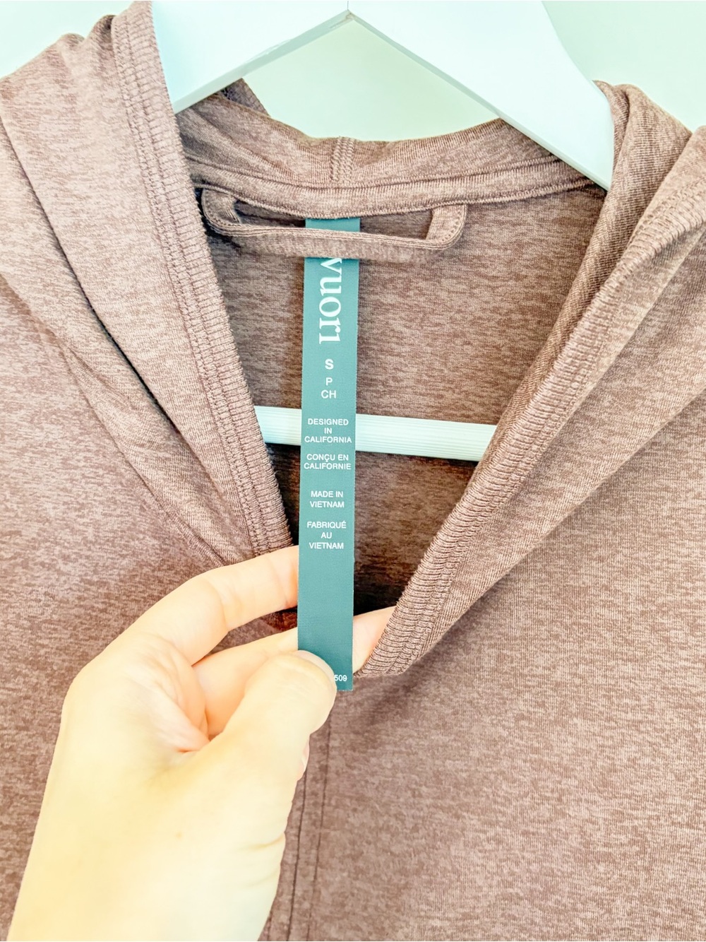 Vuori Halo Mini Full Zip Hoodie Sable sz SM - Picture 7 of 10